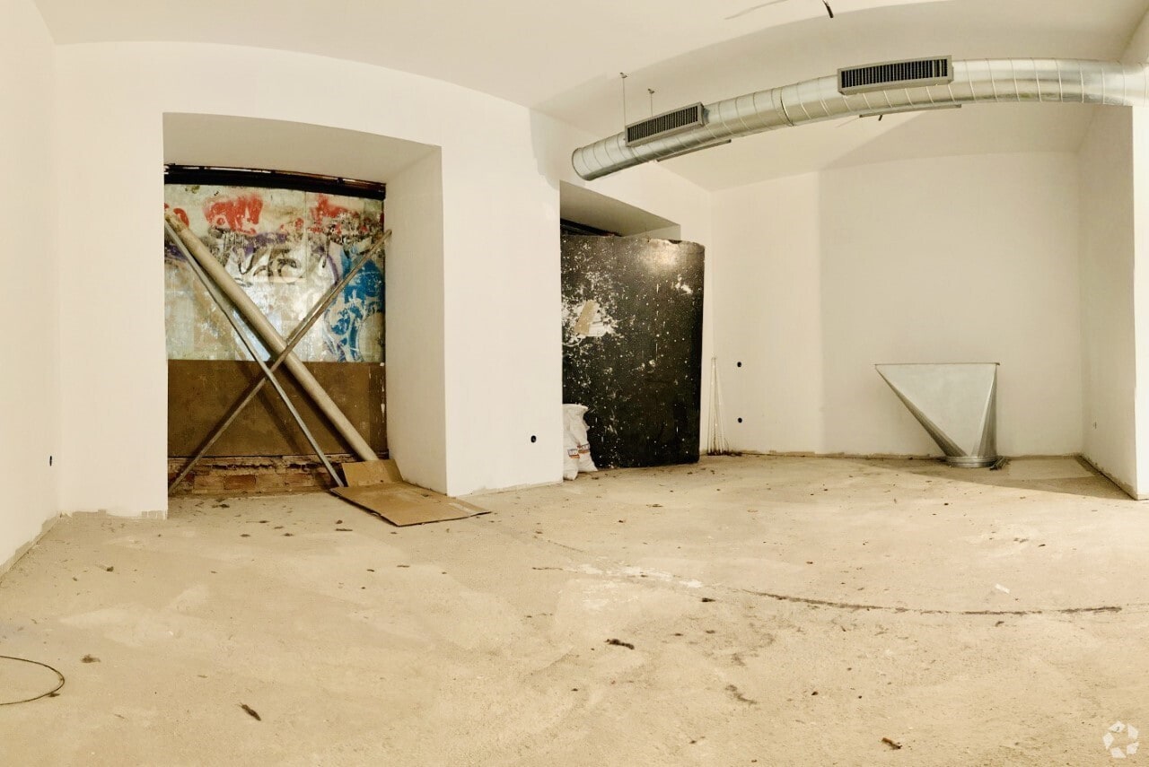 Calle Valverde, 20, Madrid, MAD 28004 - Unidad Puerta IZ, Esc. 1 -  - Foto del interior - Image 1 of 12