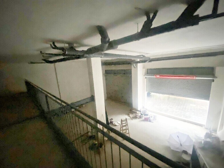 Local en València en venta - Foto del interior - Imagen 3 de 4