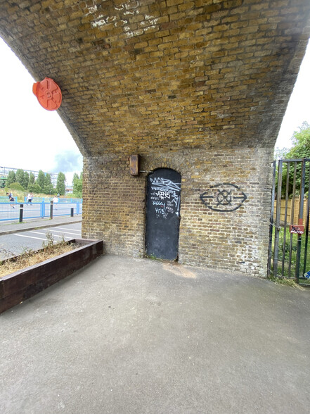 80-90 Millwall Park Arches, London en alquiler - Foto principal - Imagen 2 de 6