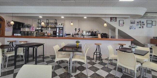 Más detalles de Carmelites de, 1, Gandia - Local en venta
