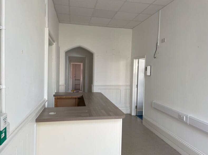 11 Huntspill Rd, Taunton en alquiler - Foto del edificio - Imagen 3 de 6