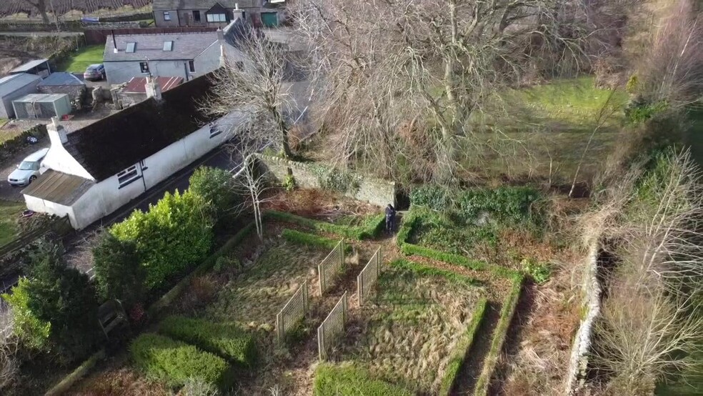 Crosston Farmhouse, Forfar en venta - Foto del edificio - Imagen 2 de 3