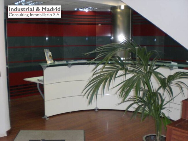 Más detalles de Oficina en alquiler