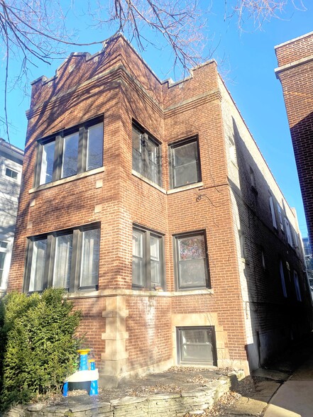 2754 W Giddings St, Chicago, IL en venta - Foto del edificio - Imagen 3 de 15