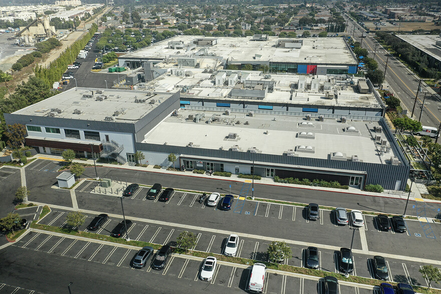 2333 Utah Ave, El Segundo, CA en alquiler - Vista aérea - Imagen 3 de 5