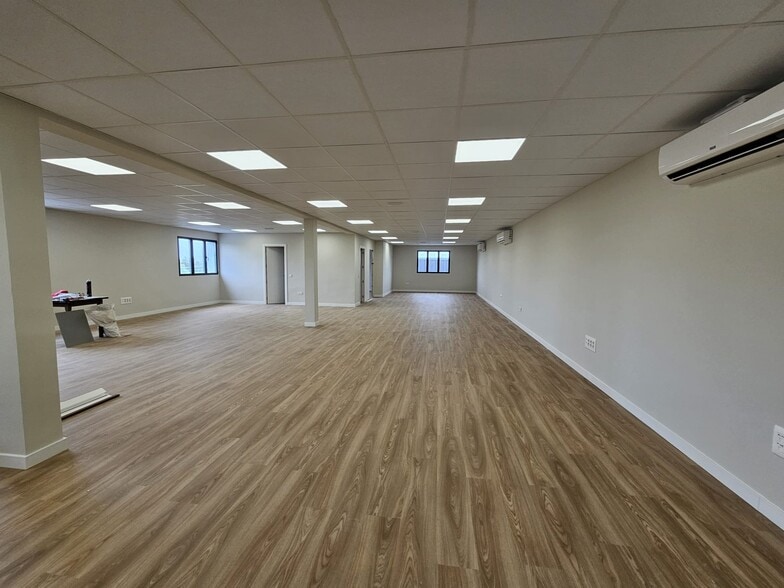 Calle Rey Pastor, 40, Leganés, Madrid en alquiler - Foto del edificio - Imagen 2 de 17