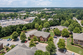 5400 Laurel Springs Pky, Suwanee, GA - VISTA AÉREA  vista de mapa - Image1