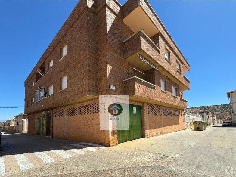 Edificio residencial en Belvís de la Jara, Toledo en venta - Foto del interior - Imagen 1 de 1