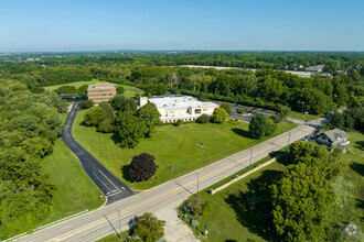 1950 S Batavia Ave, Geneva, IL - VISTA AÉREA  vista de mapa - Image1