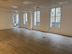 17 Rue De La Banque, Paris en alquiler Foto del interior- Imagen 2 de 5