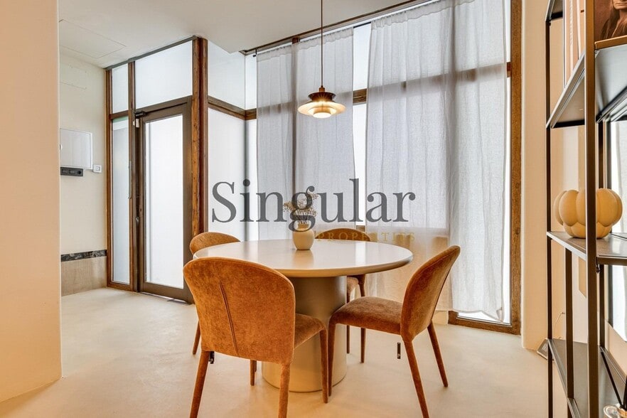 Edificio residencial en Barcelona, Barcelona en venta - Foto del interior - Imagen 1 de 7