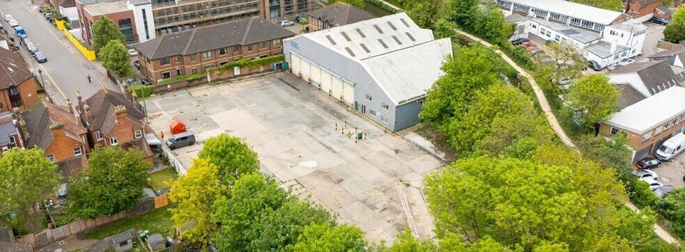 Leas Rd, Guildford en venta - Foto del edificio - Imagen 2 de 7