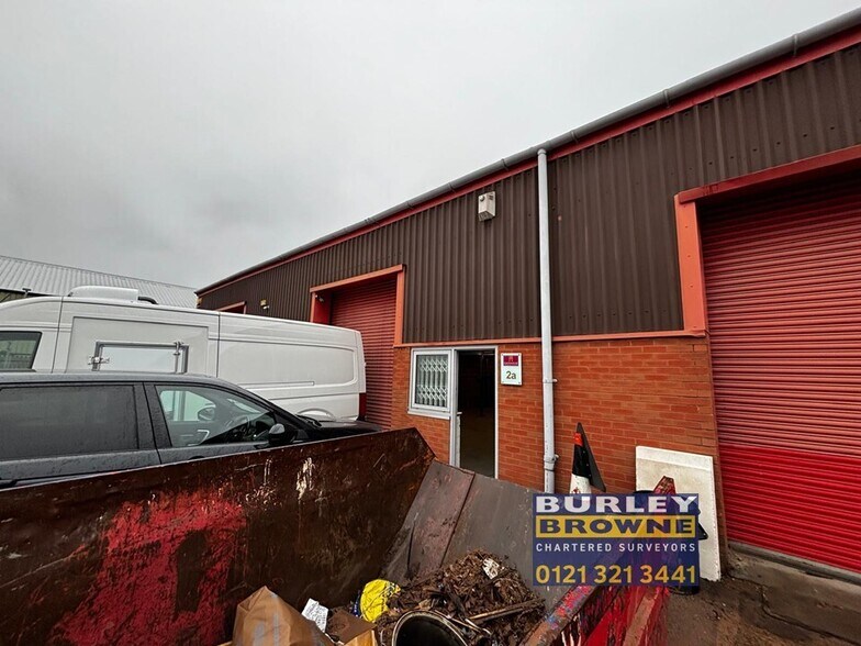 Lichfield Rd, Brownhills en alquiler - Foto del edificio - Imagen 1 de 10