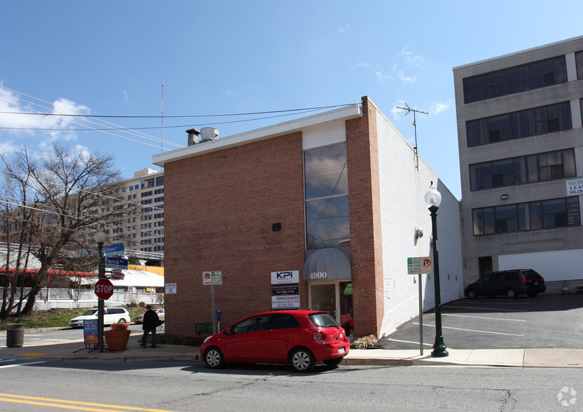 4900 Auburn Ave, Bethesda, MD en alquiler - Foto del edificio - Imagen 3 de 13