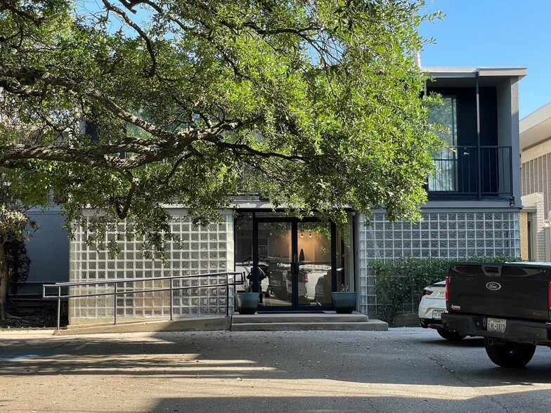 3260-3262 Sul Ross St, Houston, TX 77098 cartera de 2 inmuebles en venta en LoopNet.es - Foto del edificio - Imagen 2 de 5