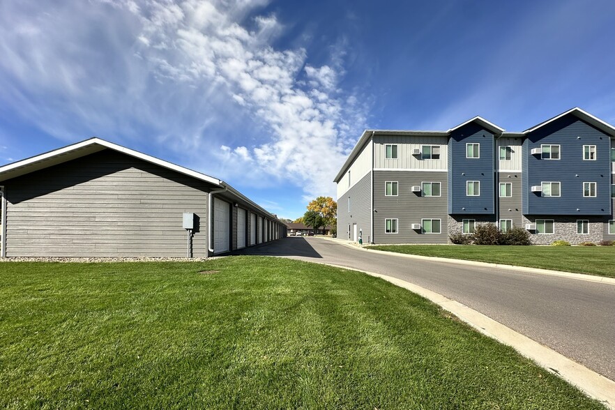 904 E Milbank Ave, Milbank, SD en venta - Foto del edificio - Imagen 3 de 14