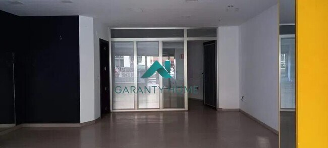 Más detalles de Local en alquiler