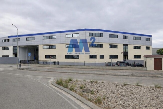 Más detalles de Nave en alquiler