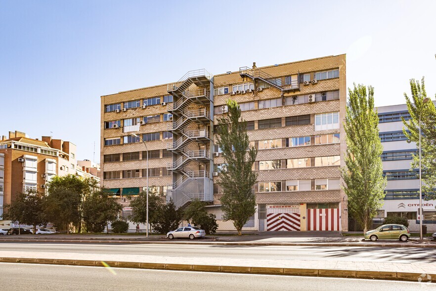 Calle Sebastián Gómez, 5, Madrid, Madrid en venta - Foto del edificio - Imagen 1 de 1