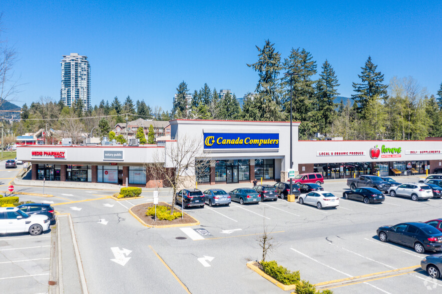 2755 Lougheed Hwy, Port Coquitlam, BC en alquiler - Foto del edificio - Imagen 2 de 16