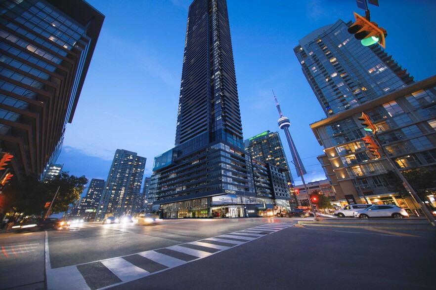 23 Spadina Ave, Toronto, ON en alquiler - Foto del edificio - Imagen 1 de 8