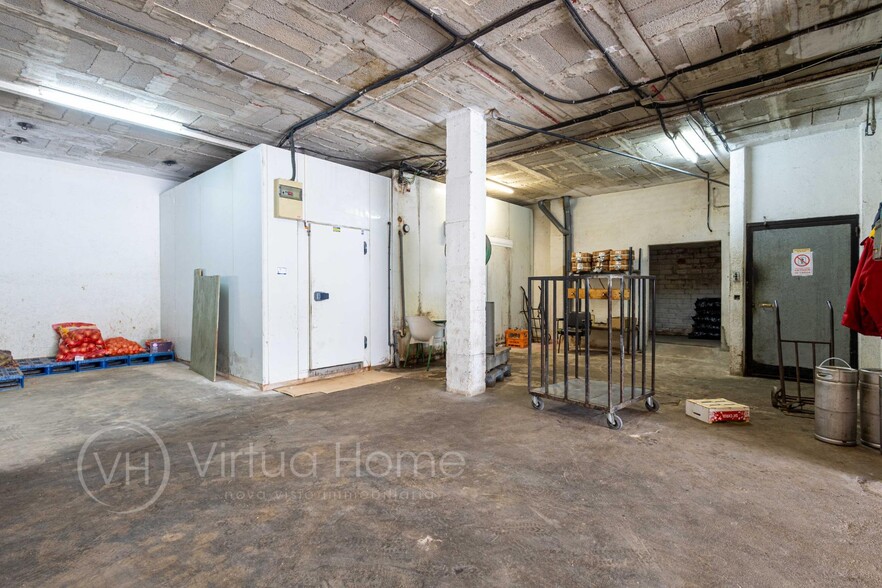 Local en Palafolls, Barcelona en venta - Foto del interior - Imagen 3 de 31