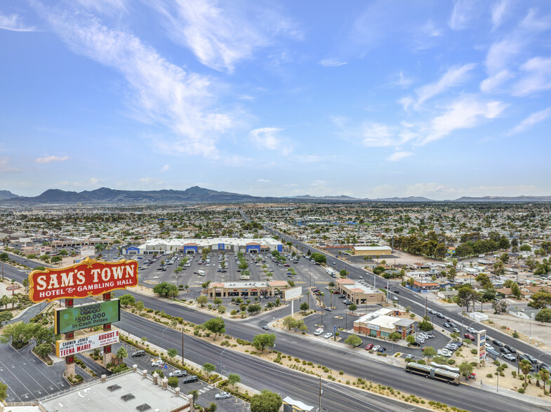 5230 Boulder Hwy, Las Vegas, NV en alquiler - Foto del edificio - Imagen 3 de 7