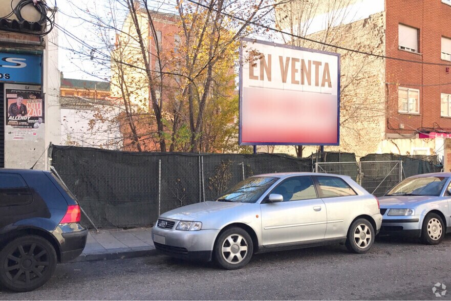 Calle de Martínez de la Riva, 8, Madrid, Madrid en venta - Foto del edificio - Imagen 2 de 5