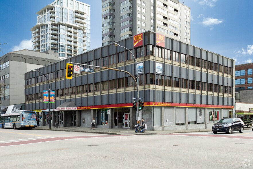 550 Sixth St, New Westminster, BC en alquiler - Foto del edificio - Imagen 1 de 6
