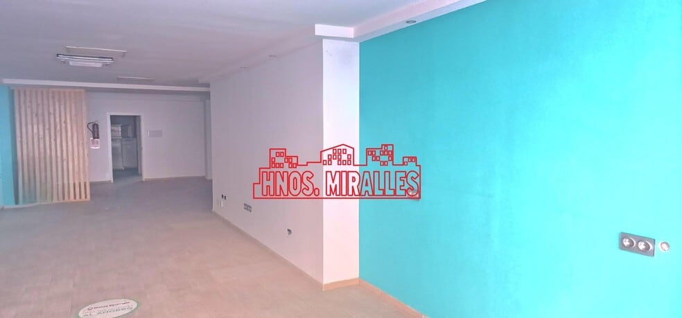 Local en Elche, Alicante en alquiler - Foto del interior - Imagen 3 de 10
