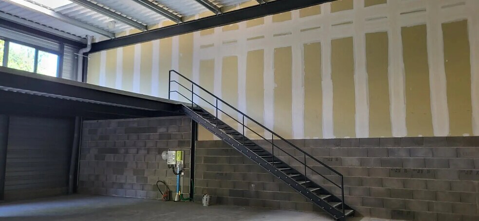 10 Avenue Jean Mermoz, Andrézieux-Bouthéon en venta - Foto del edificio - Imagen 2 de 3