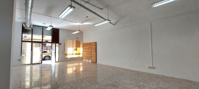 Más detalles de Néstor de, 26, Las Palmas de Gran Canaria - Local en alquiler