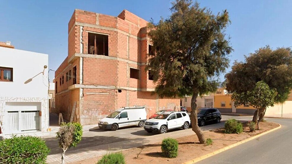 Local en El Ejido, Almería en venta - Foto del edificio - Imagen 3 de 5