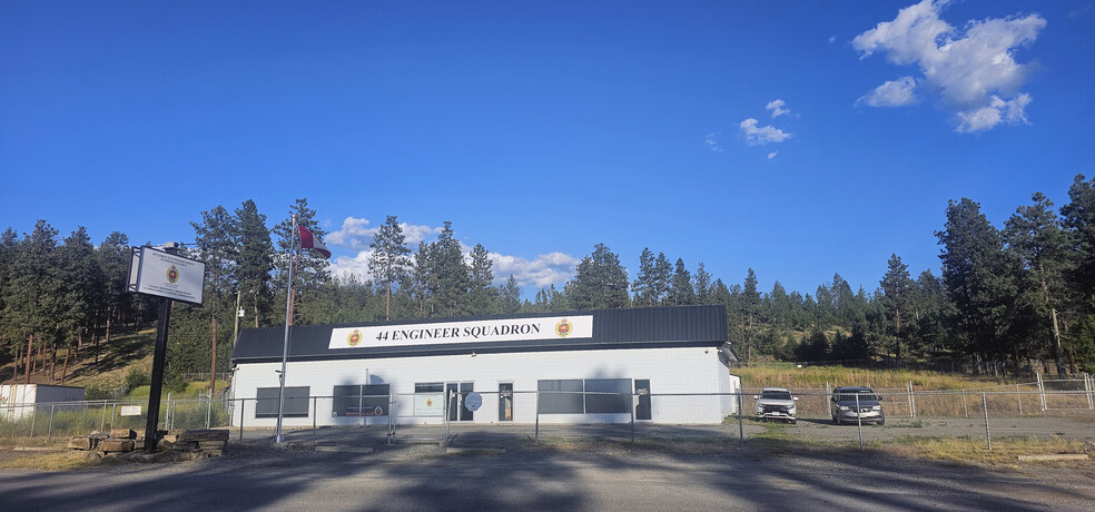 2500 Cranbrook St N, Cranbrook, BC en venta - Foto principal - Imagen 1 de 2