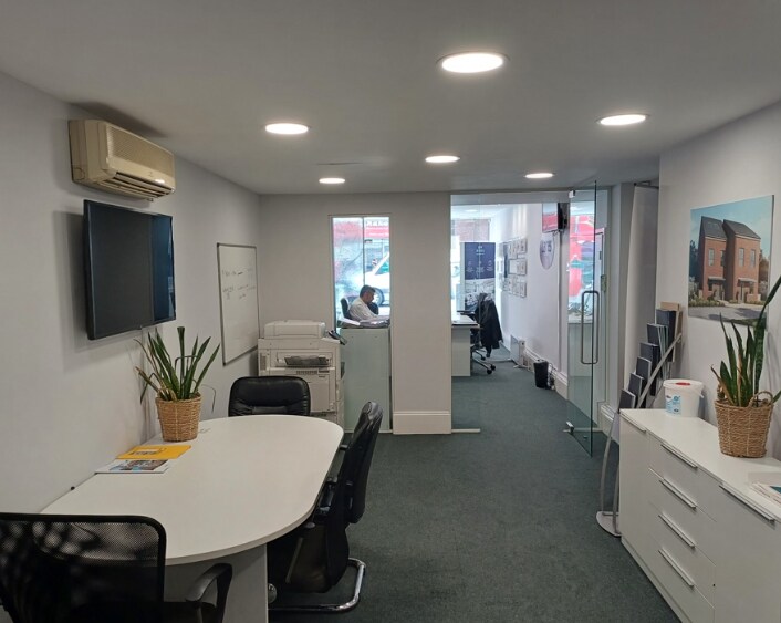 35 Church St, Enfield en alquiler - Foto del interior - Imagen 3 de 4