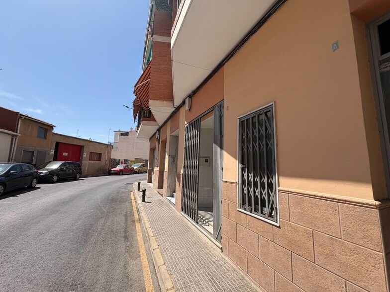 Edificio residencial en Albatera, Alicante en venta - Foto del edificio - Imagen 2 de 3