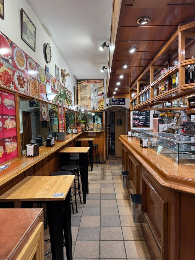 Madrid, MAD 28004 - Unidad 01 -  - Foto del interior - Image 2 of 16