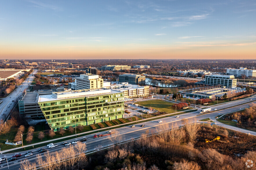 2135 CityGate Ln, Naperville, IL en alquiler - Vista aérea - Imagen 1 de 23