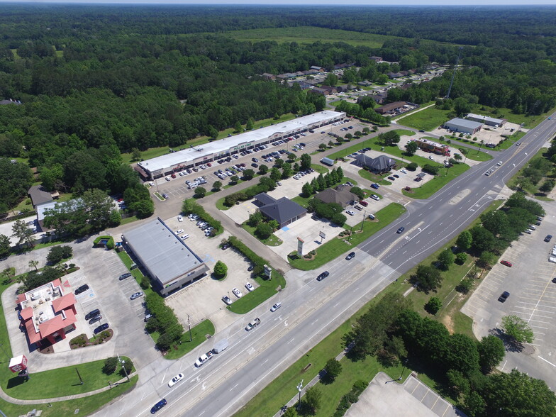 14450 Wax Rd, Baton Rouge, LA en alquiler - Foto del edificio - Imagen 2 de 3