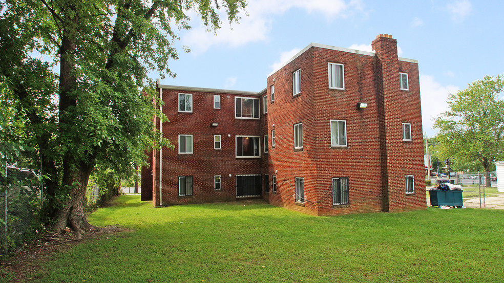 4400 Hunt Pl NE, Washington, DC en venta - Foto del edificio - Imagen 3 de 11