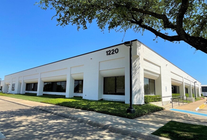 1220 E Campbell Rd E, Richardson, TX en alquiler - Foto del edificio - Imagen 1 de 2