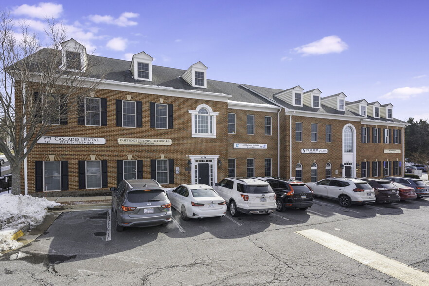 6134-6138 Redwood Square Ctr, Centreville, VA en alquiler - Foto del edificio - Imagen 1 de 11