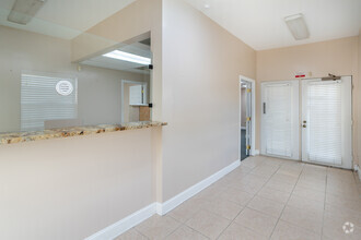 1684 N Belcher Rd, Clearwater, FL en alquiler Foto del interior- Imagen 1 de 7