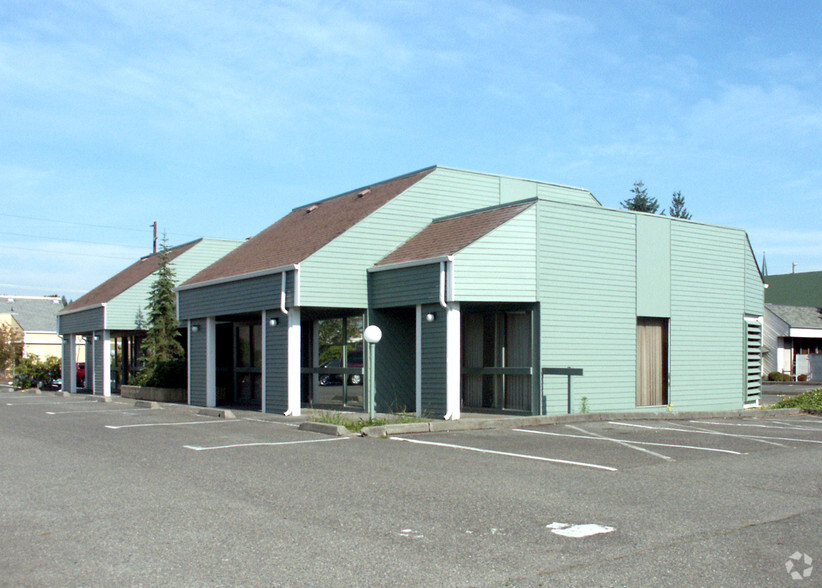 6050 20th St E, Fife, WA en alquiler - Foto del edificio - Imagen 2 de 17