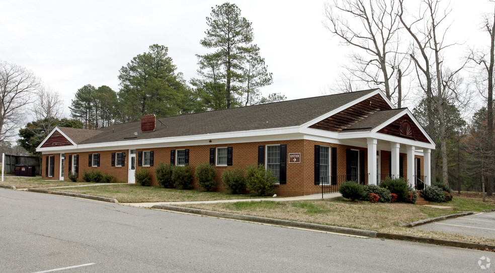 110 Old Bermuda Hundred Rd, Chester, VA en alquiler - Foto del edificio - Imagen 3 de 3