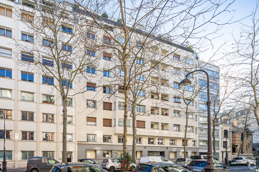 Edificio residencial en Paris en venta - Foto del edificio - Imagen 3 de 3