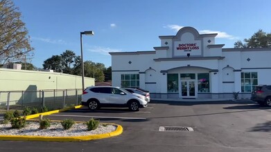 3387-3391 E Bay Dr, Largo, FL en alquiler - Vídeo de anuncio comercial 