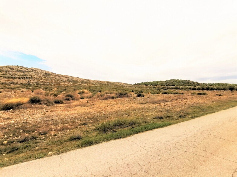 Terreno en Villena, Alicante en venta - Vista aérea - Imagen 2 de 11