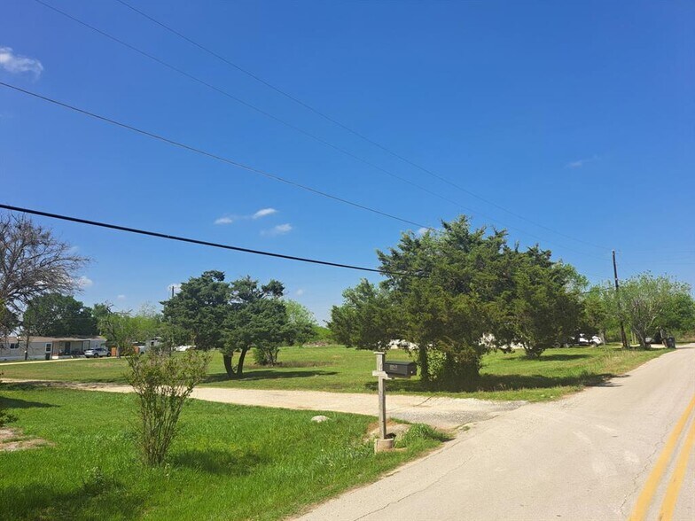 4000 Burch Drive, Del Valle, TX en venta - Otros - Imagen 3 de 9