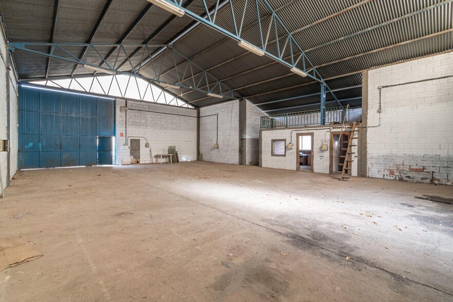 Camino Viejo, 3, Jun, Granada en venta - Foto del edificio - Imagen 2 de 33